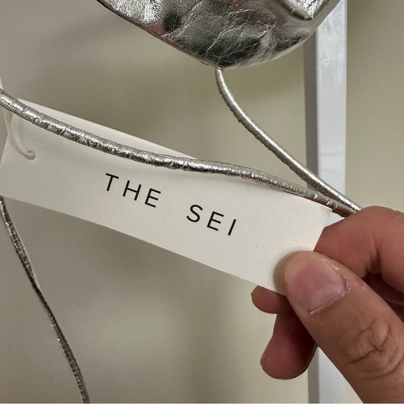 The Sei Bralette size 2 NWT - Picture 3 of 5